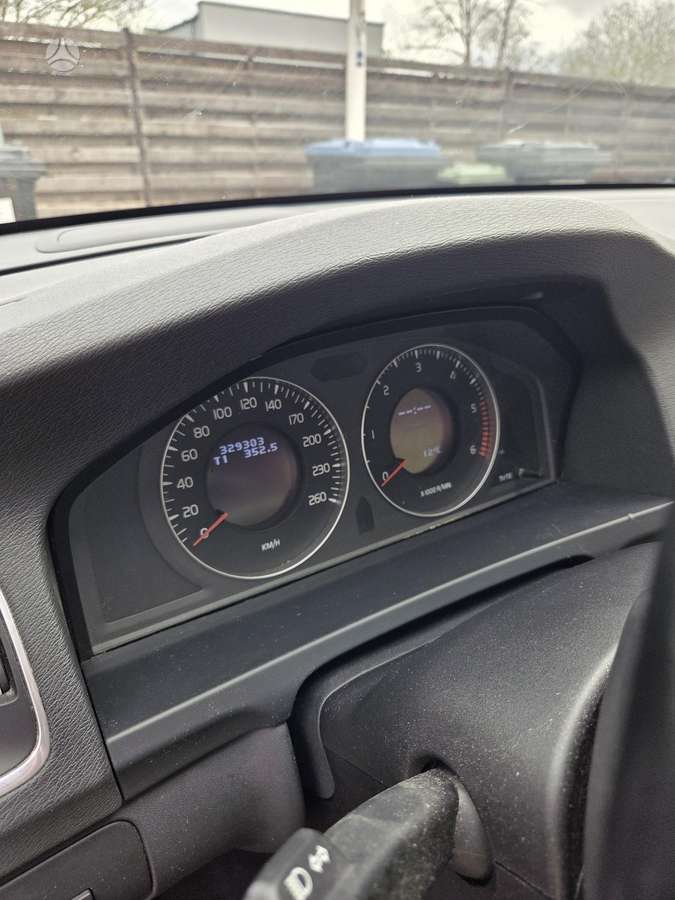 Volvo V60, 2.0 l., Универсал