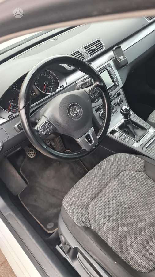 Volkswagen Passat, 2.0 l., Универсал