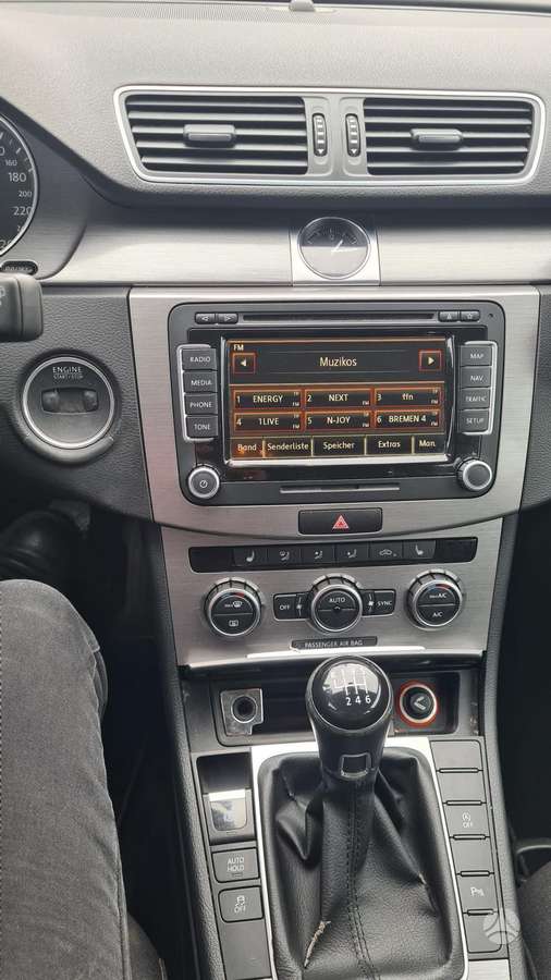 Volkswagen Passat, 2.0 l., Универсал