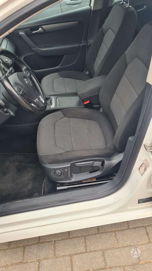 Volkswagen Passat, 2.0 l., Универсал