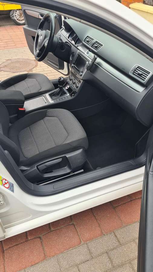 Volkswagen Passat, 2.0 l., Универсал