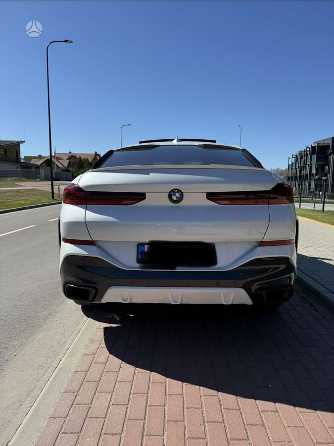 BMW X6, 3.0 l., hatchback