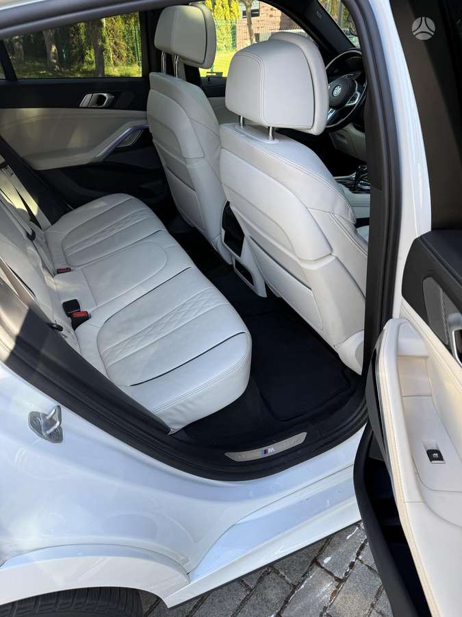 BMW X6, 3.0 l., hatchback