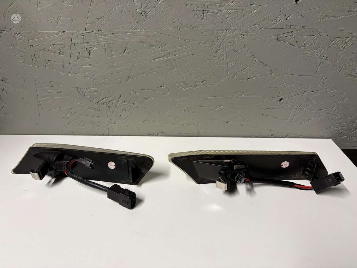 Porsche 911 lights