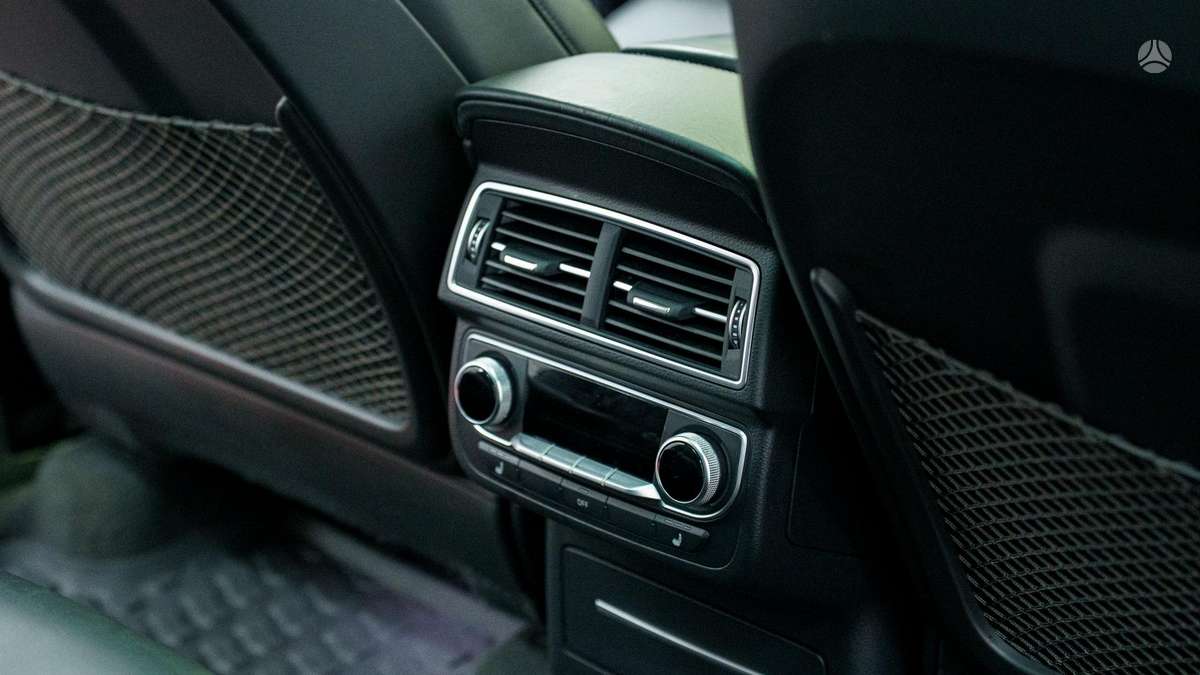 Audi Q7, 3.0 l., Внедорожник / Кроссовер