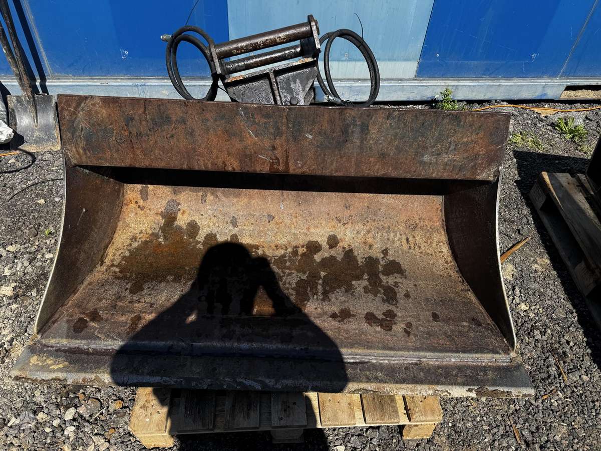 Komatsu Planiaravimo kaušas, buckets