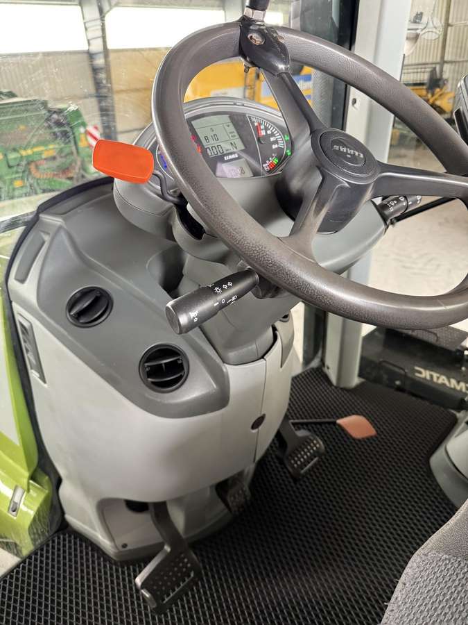 Claas Axion 930 CMATIC, tractors