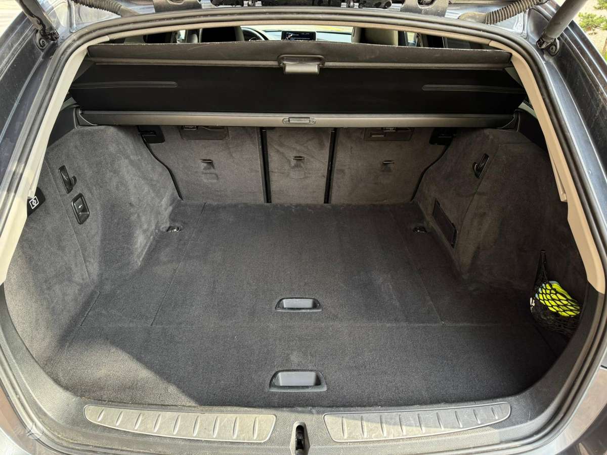 BMW 318, 2.0 l., Универсал