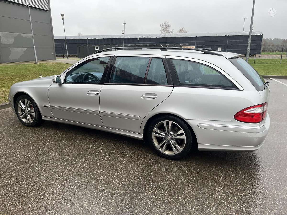 Mercedes-Benz E320, 3.2 l., Универсал