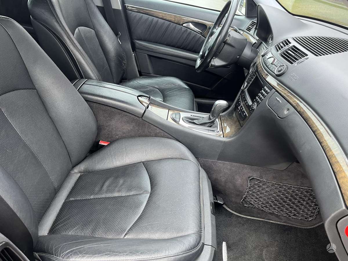 Mercedes-Benz E320, 3.2 l., Универсал