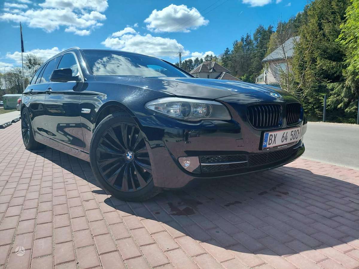 BMW 520, 2.0 l., universalas