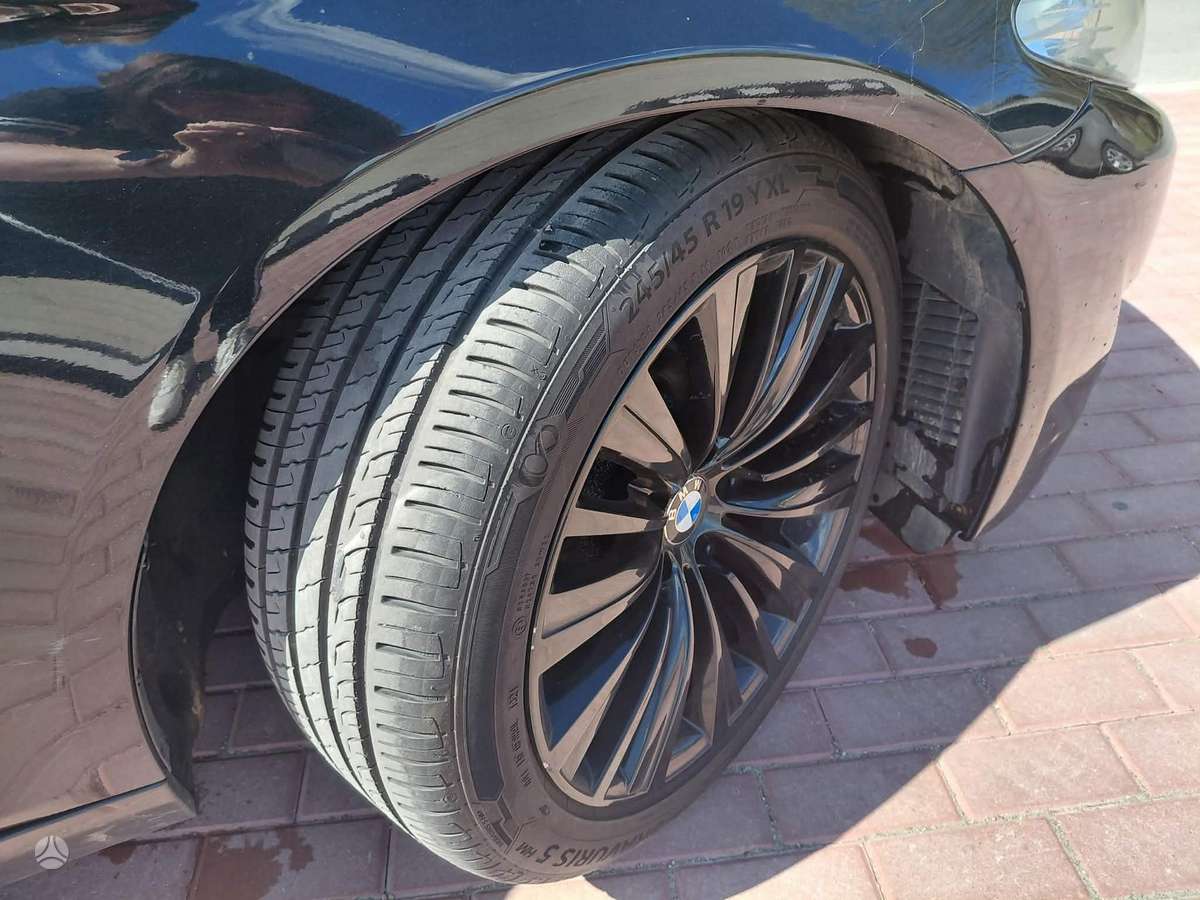 BMW 520, 2.0 l., wagon