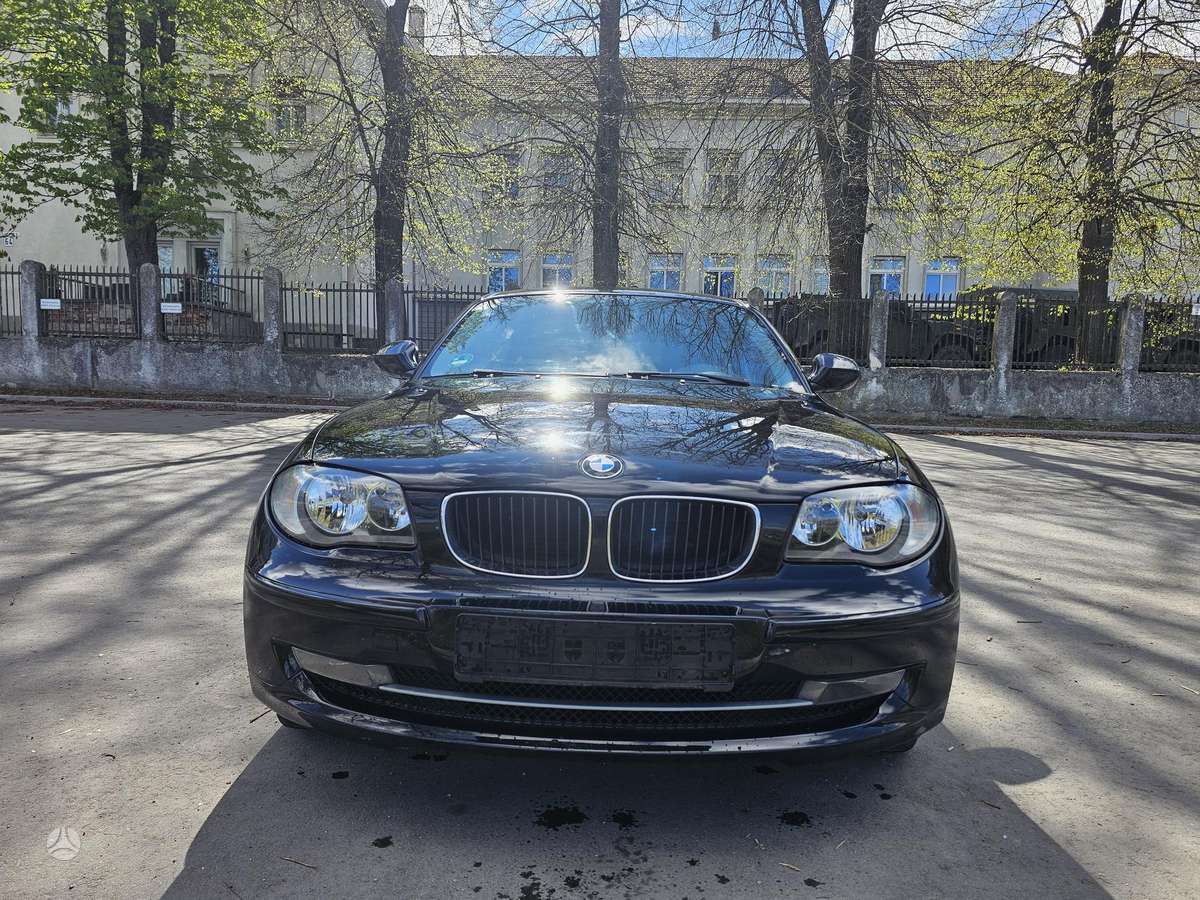 BMW 116, 2.0 l., Хэтчбек