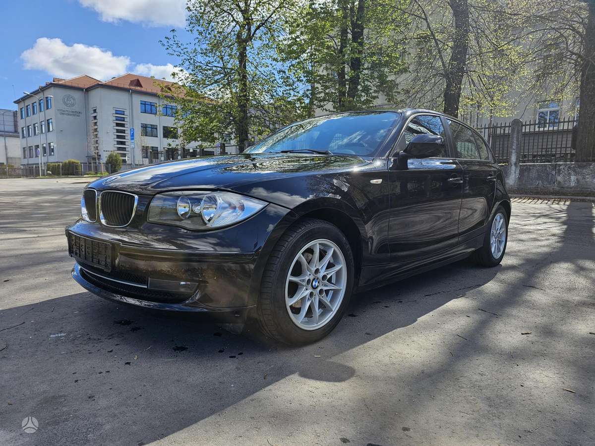 BMW 116, 2.0 l., Хэтчбек