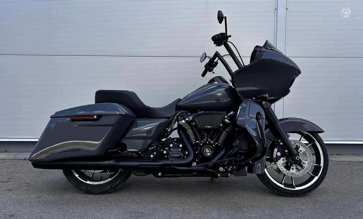 Harley-Davidson Road Glide 1746cc, choppers / cruisers / custom