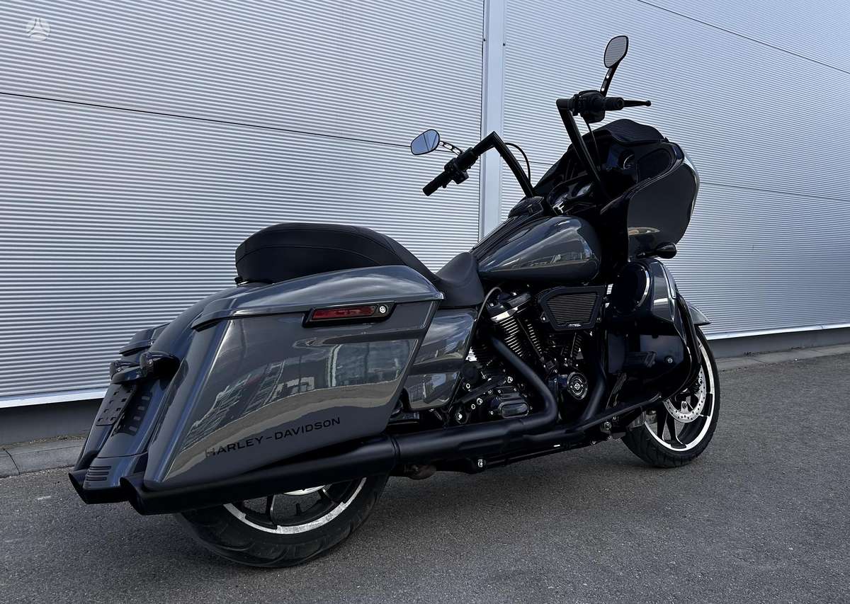 Harley-Davidson Road Glide 1746cc, choppers / cruisers / custom
