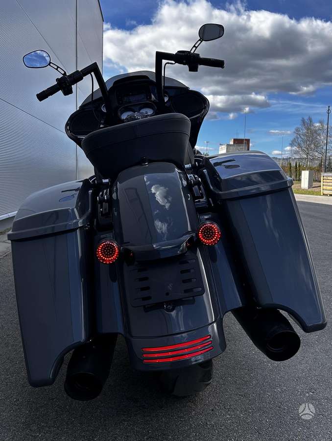 Harley-Davidson Road Glide 1746cc, чопперы / круизеры / custom
