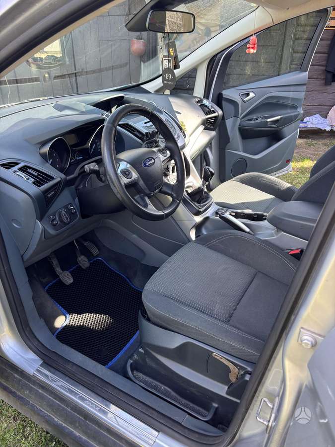 Ford C-MAX, 1.0 l., hatchback