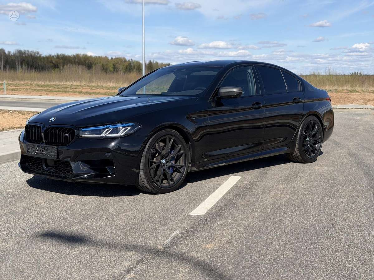BMW M5, 4.4 l., Седан