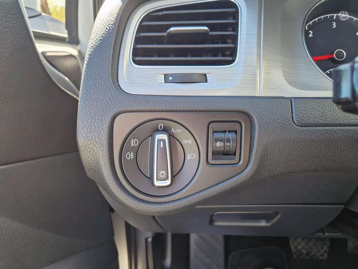 Volkswagen Golf, 1.6 l., Универсал
