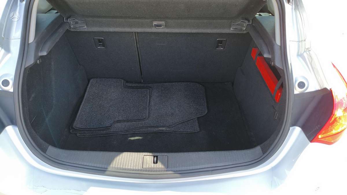 Opel Astra, 1.4 l., hatchback