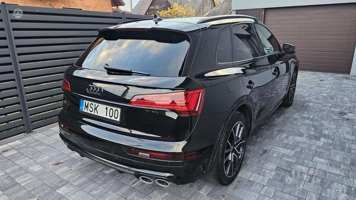Audi SQ5, off-road / crossover
