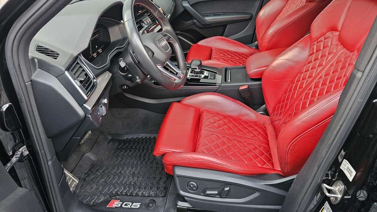 Audi SQ5, off-road / crossover