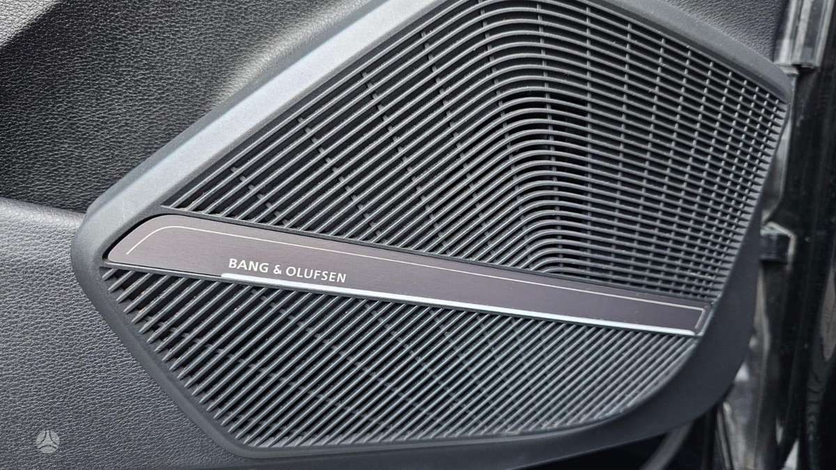 Audi SQ5, off-road / crossover
