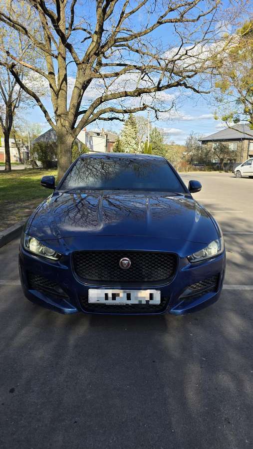 Jaguar XE rezerves daļās. 204dtd