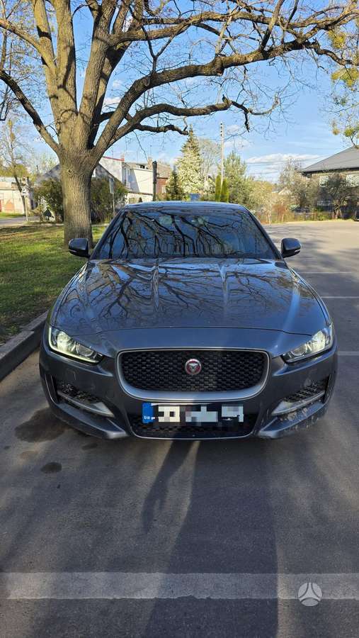 Jaguar XE, 2.0 l., Седан