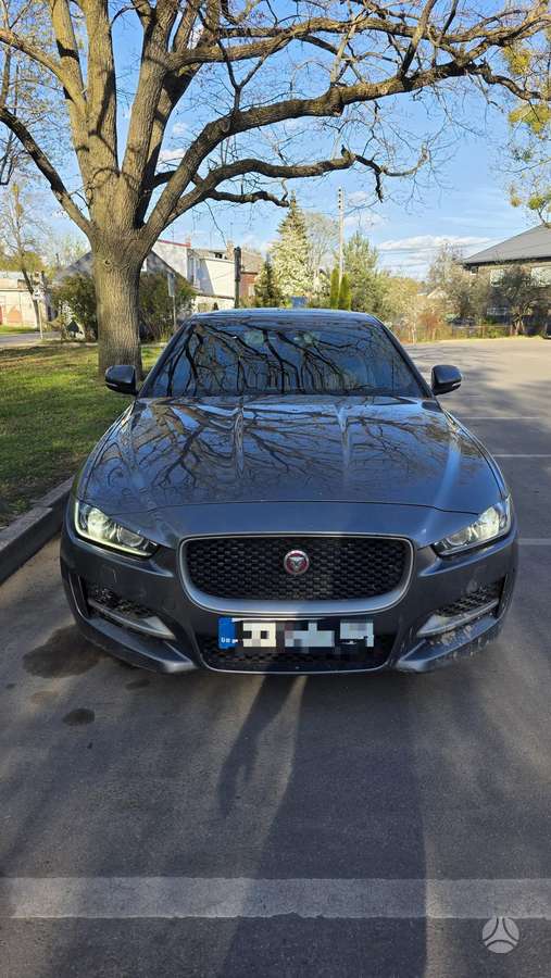 Jaguar XE rezerves daļās. 204dtd