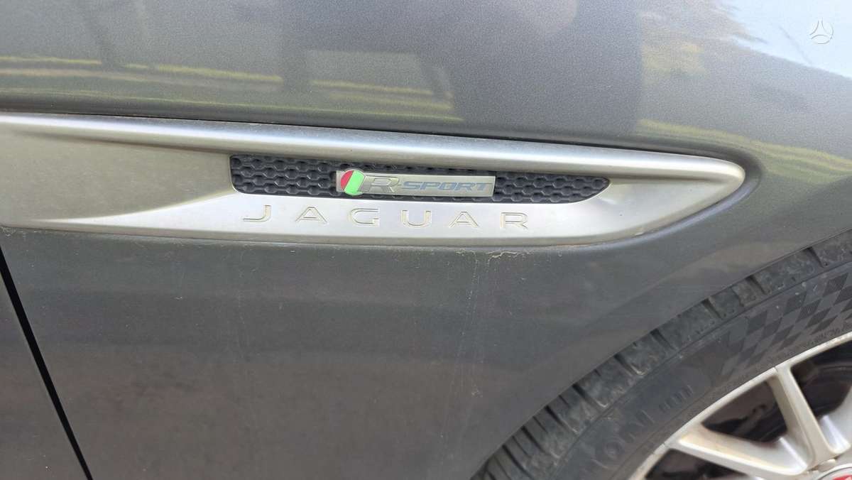 Jaguar XE rezerves daļās. 204dtd