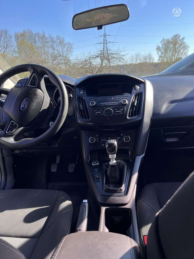 Ford Focus, 1.0 l., Хэтчбек