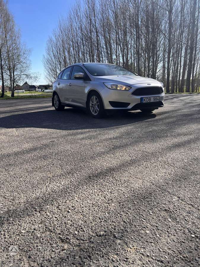 Ford Focus, 1.0 l., hatchback