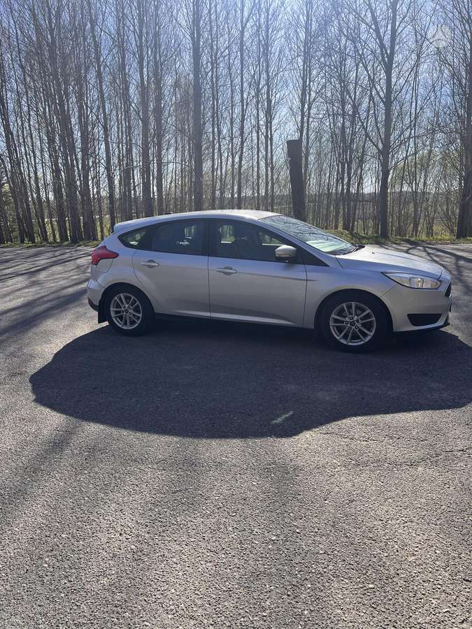 Ford Focus, 1.0 l., hatchback