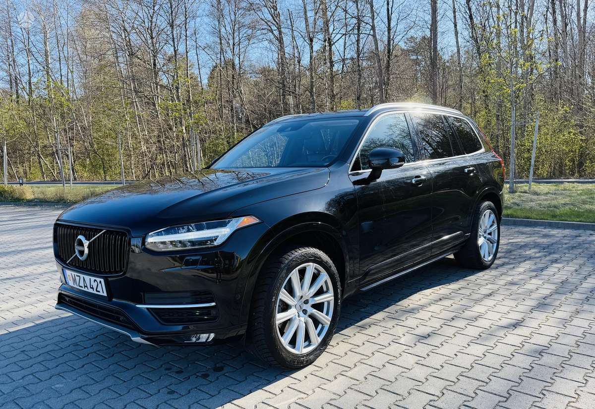 Volvo XC90 - 11