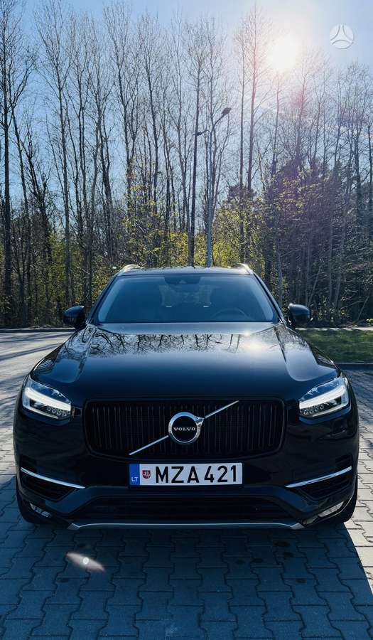 Volvo XC90 - 12