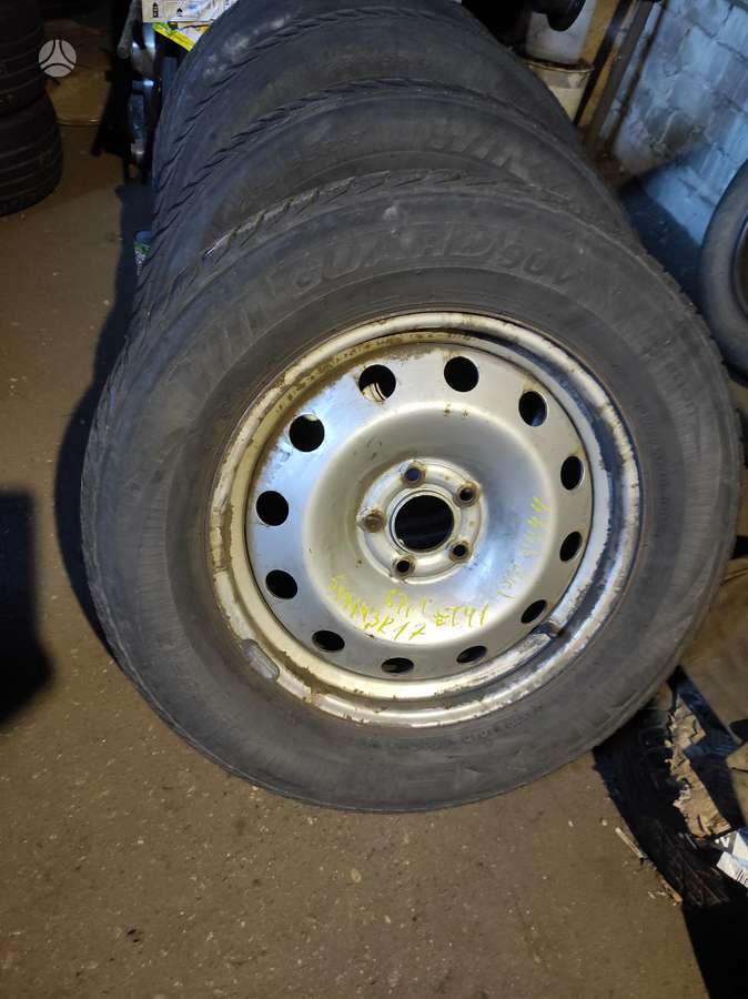 Continental, зимние 235/65 R17
