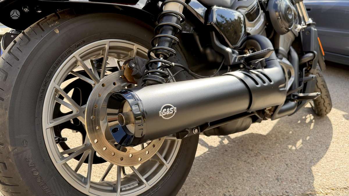 Harley-Davidson RH975 975cc, choppers / cruisers / custom