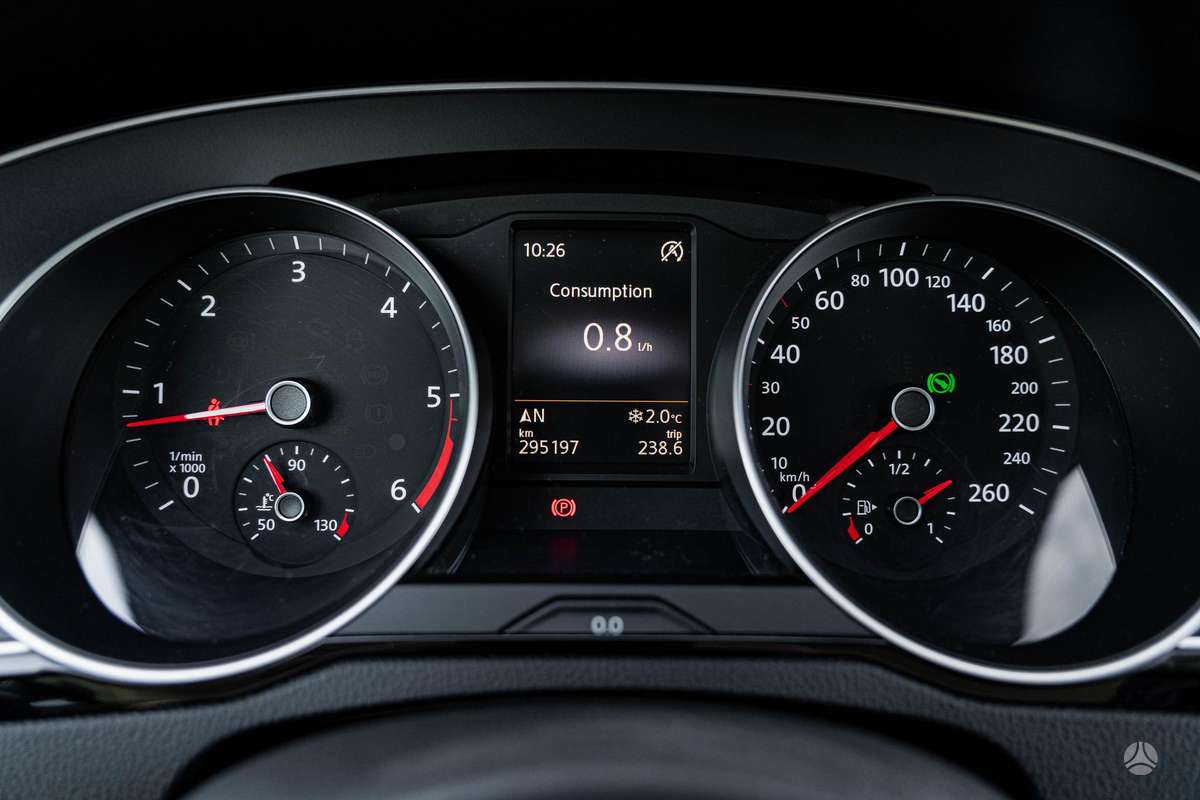 Volkswagen Passat, 2.0 l., Универсал
