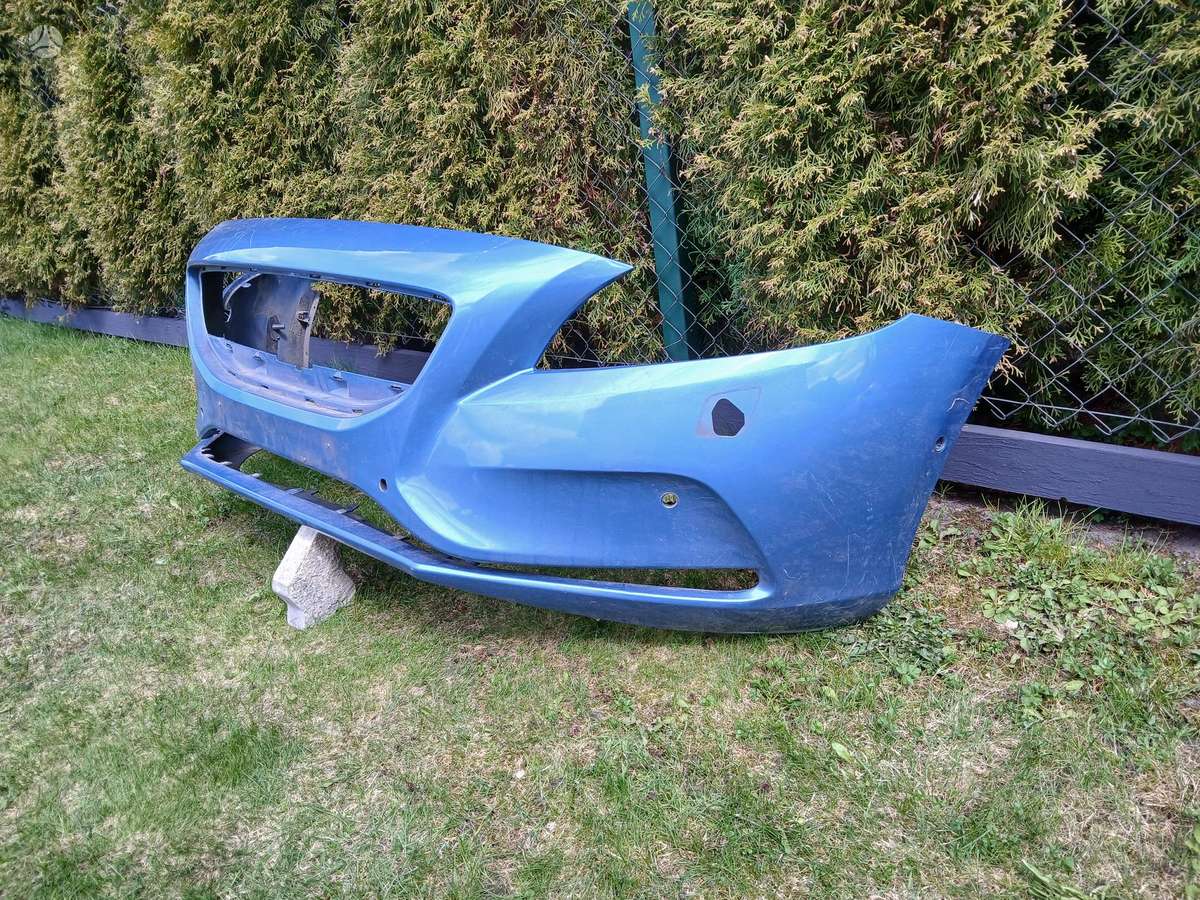 Volvo V40, 312 83 732, bumpers