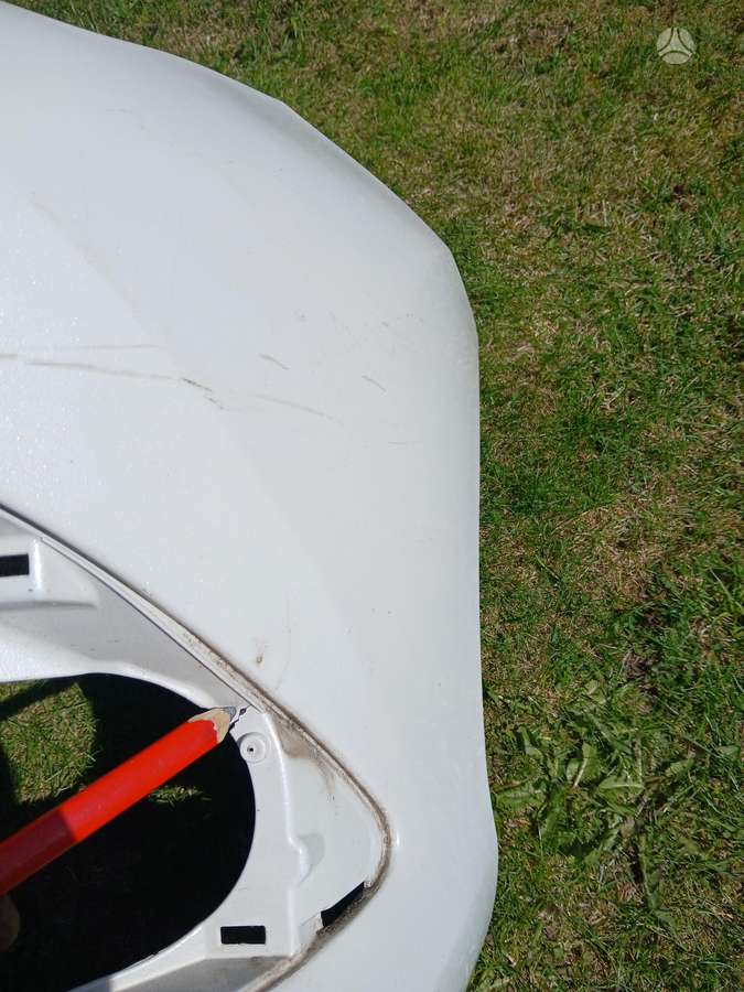 Toyota Auris bumpers