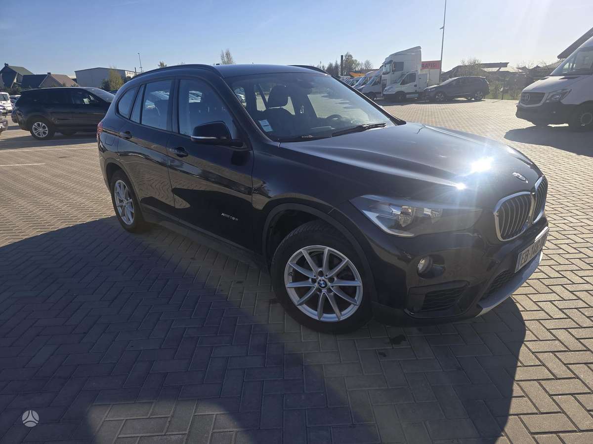 BMW X1, 2.0 l., Хэтчбек
