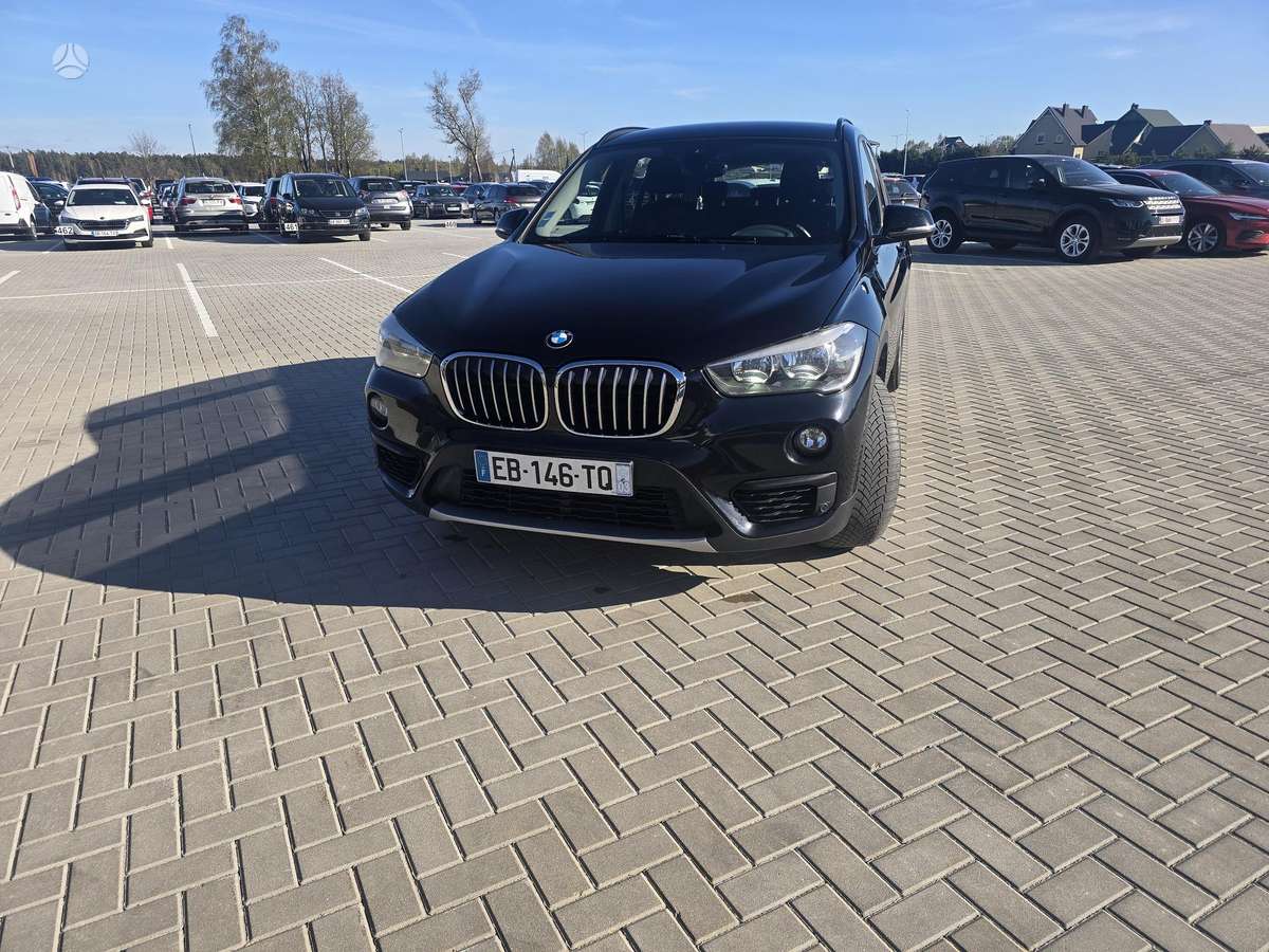 BMW X1, 2.0 l., Хэтчбек
