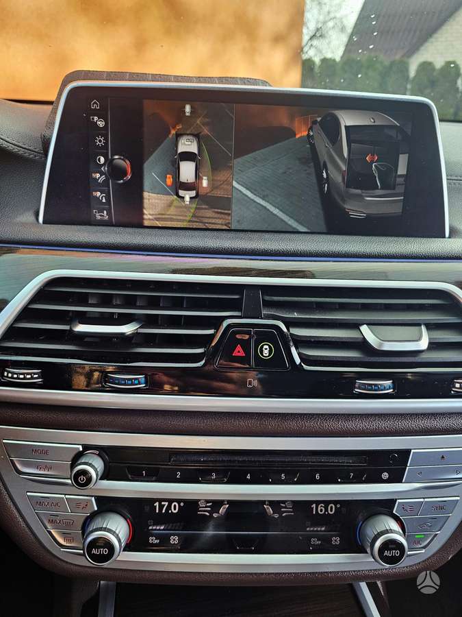 BMW 740, 3.0 l., Седан