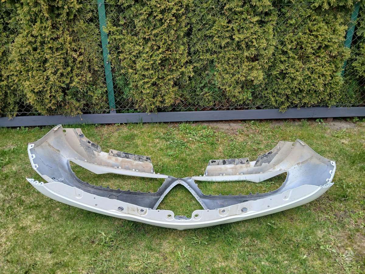 Alfa Romeo Giulia bumpers
