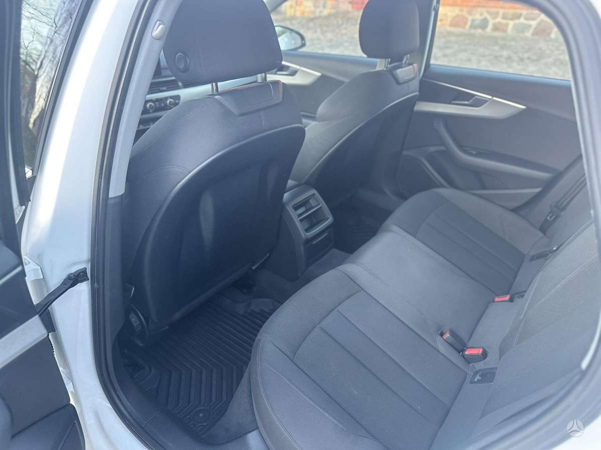 Audi A4, 2.0 l., Универсал