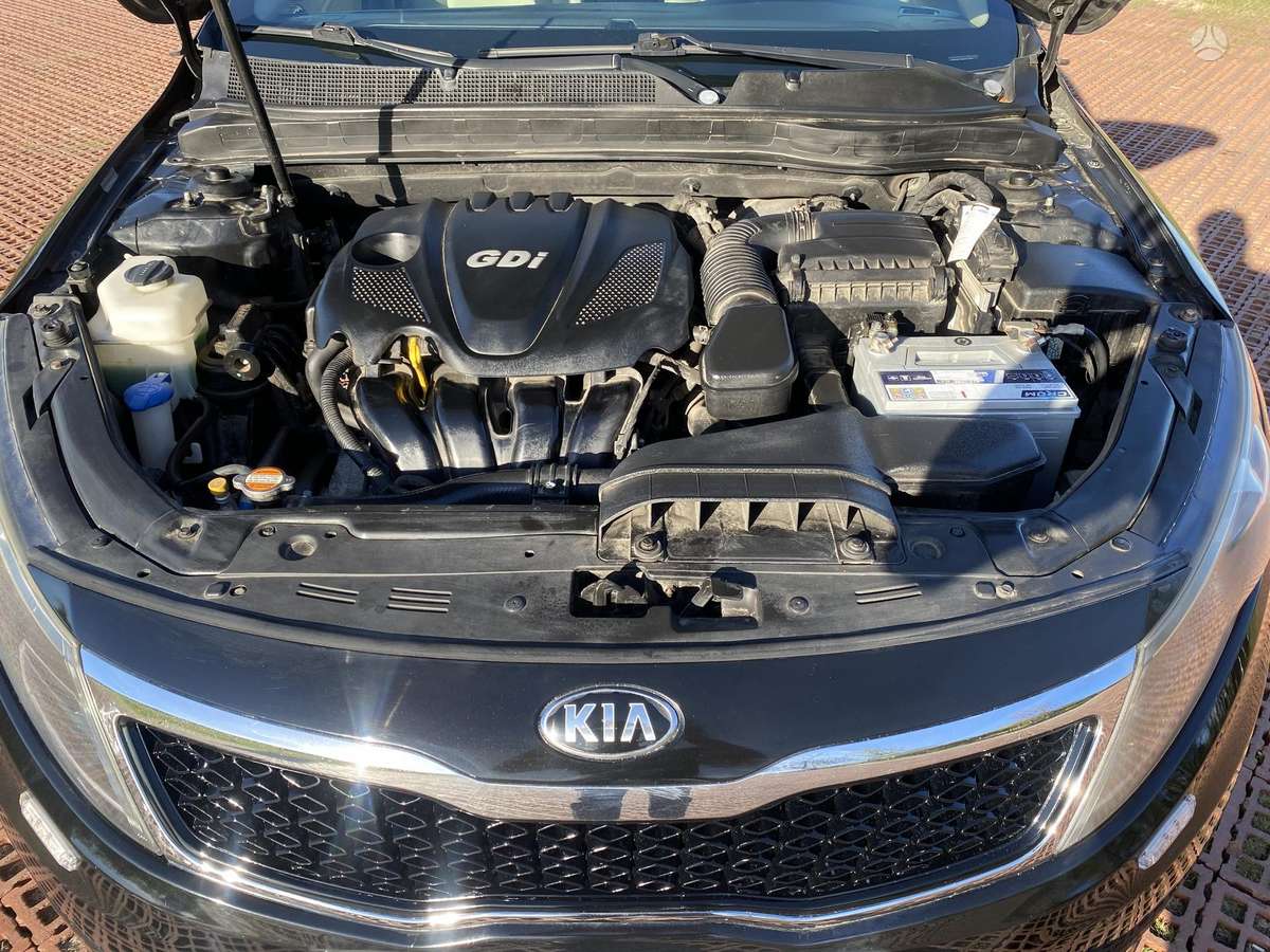 Kia Optima, 2.4 l., saloon / sedan