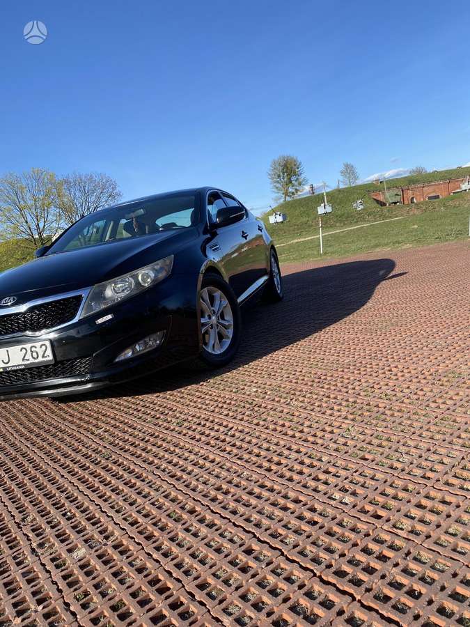 Kia Optima, 2.4 l., saloon / sedan