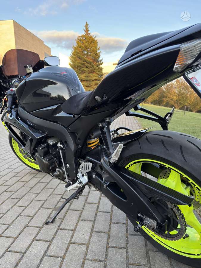 Suzuki GSX-R 599cc, superbikes